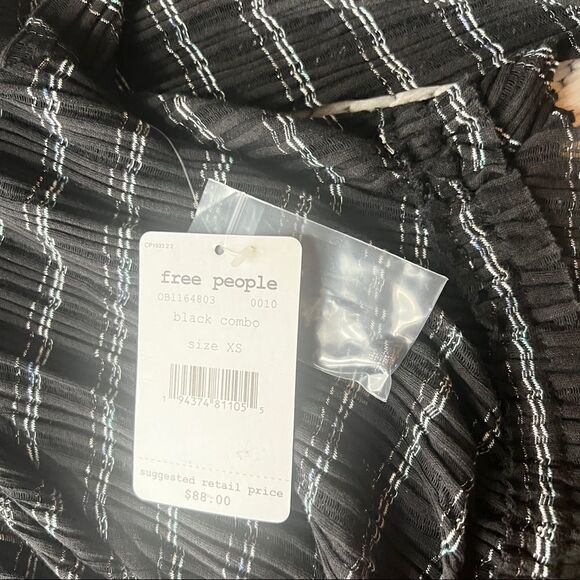 Free people girlfriend  top - Picture 11 of 15